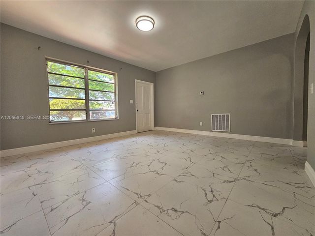1929 NE 176th Street, North Miami Beach, FL 33162