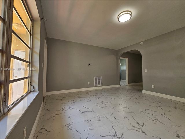 1929 NE 176th Street, North Miami Beach, FL 33162