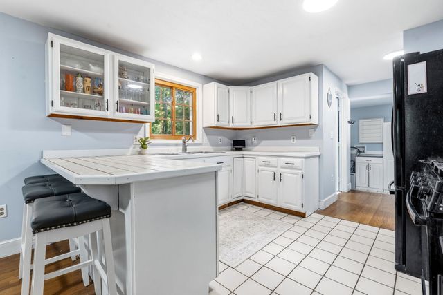 15 Oxbow Lane, Derry, NH 03038