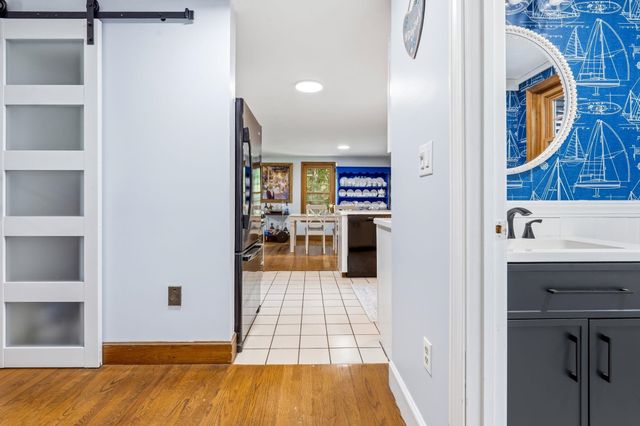 15 Oxbow Lane, Derry, NH 03038