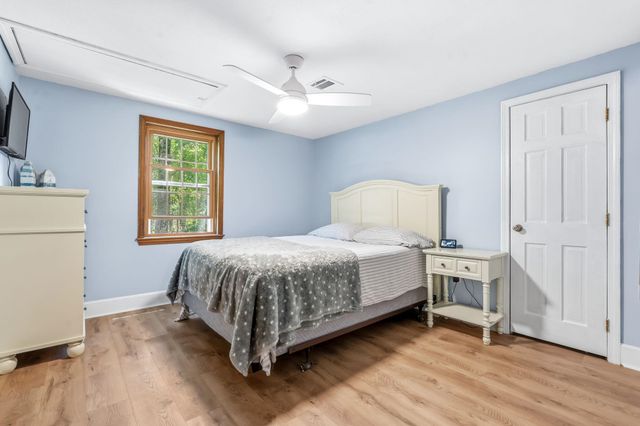 15 Oxbow Lane, Derry, NH 03038