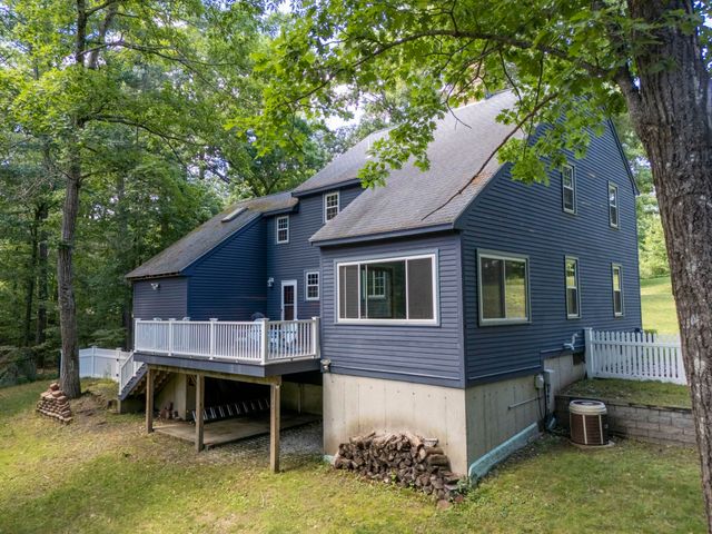 15 Oxbow Lane, Derry, NH 03038