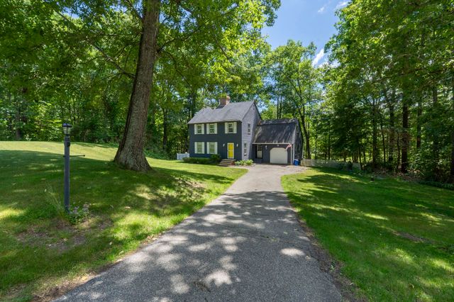15 Oxbow Lane, Derry, NH 03038