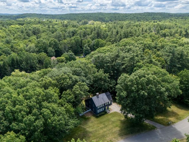 15 Oxbow Lane, Derry, NH 03038