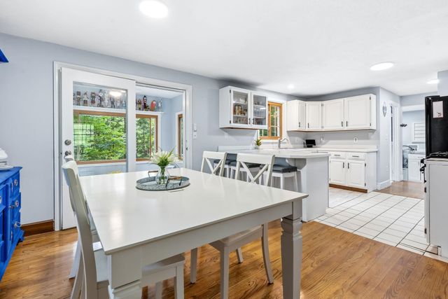 15 Oxbow Lane, Derry, NH 03038