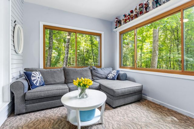 15 Oxbow Lane, Derry, NH 03038