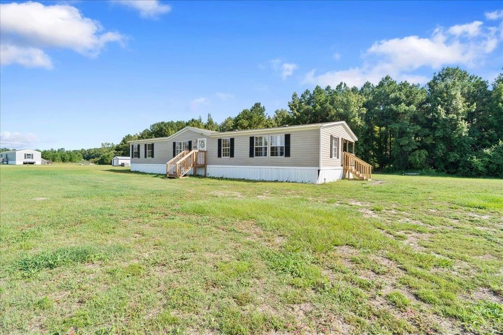 10026 Hardwick Rd., Nichols, SC 29581 — photo 3