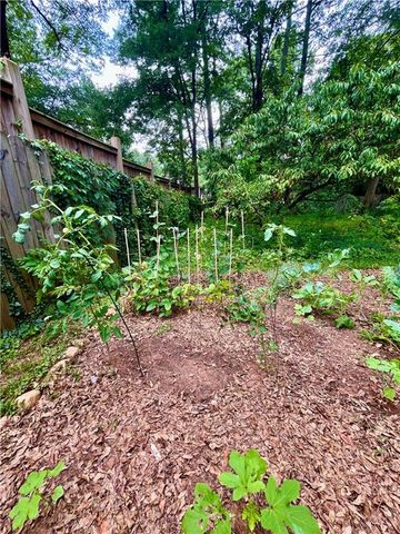 545 Quillian Avenue, Decatur, GA 30032