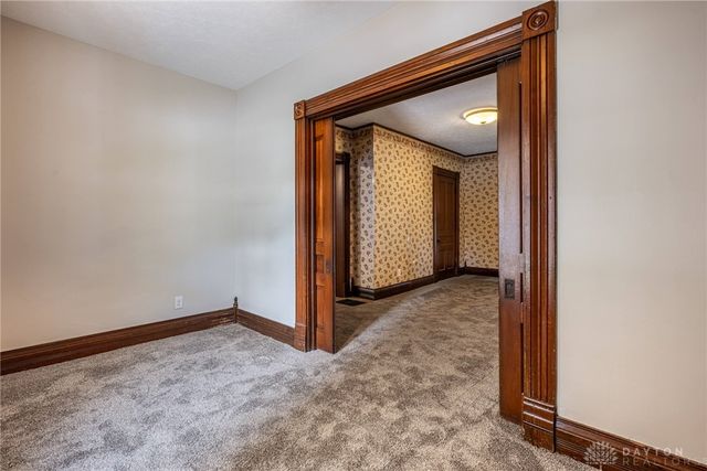 737 Central Avenue, Carlisle, OH 45005