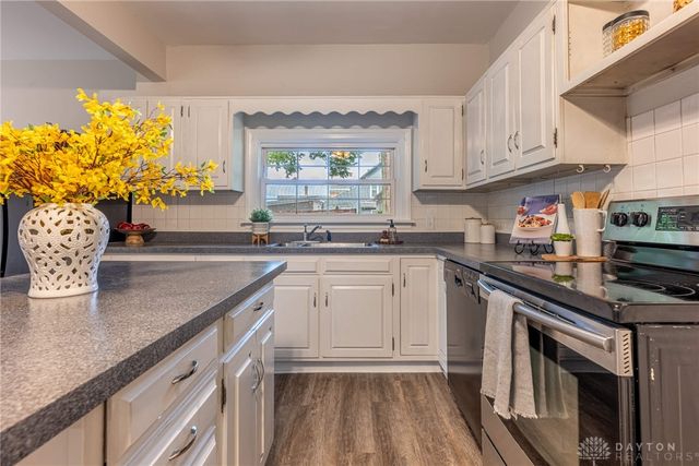 737 Central Avenue, Carlisle, OH 45005