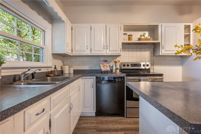 737 Central Avenue, Carlisle, OH 45005
