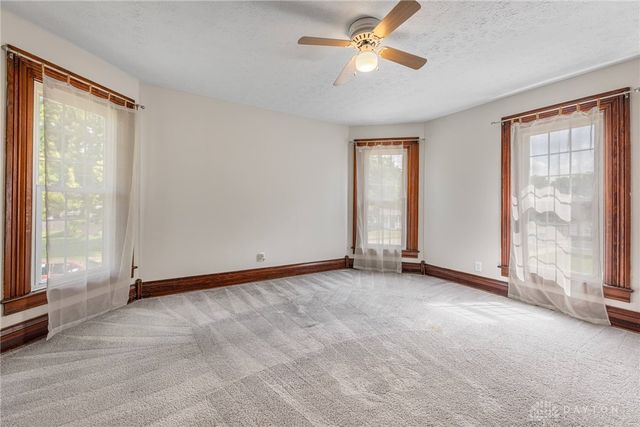 737 Central Avenue, Carlisle, OH 45005