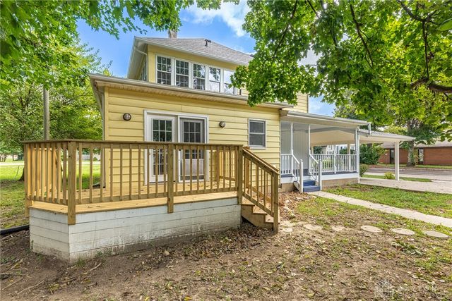 737 Central Avenue, Carlisle, OH 45005