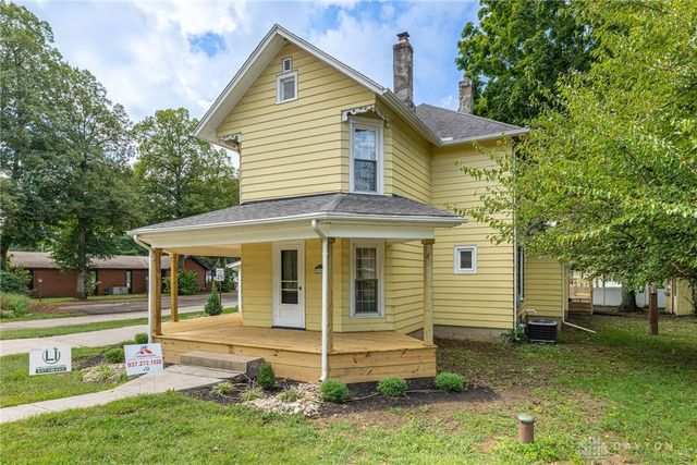 737 Central Avenue, Carlisle, OH 45005