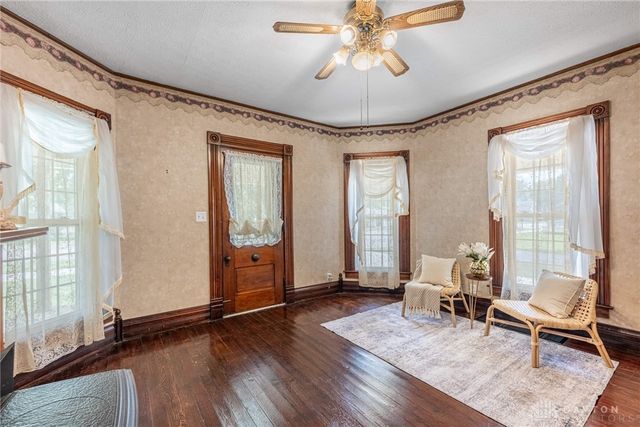 737 Central Avenue, Carlisle, OH 45005