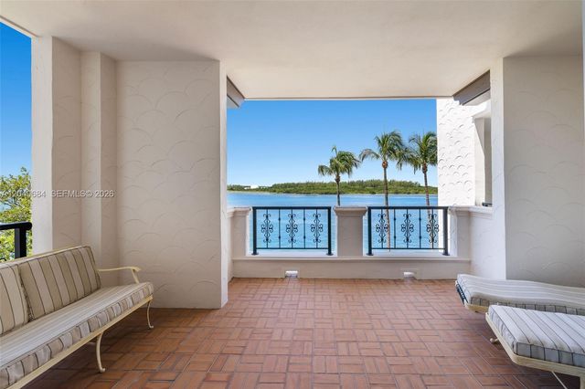 2432 Fisher Island Dr 5302, Miami Beach, FL 33109