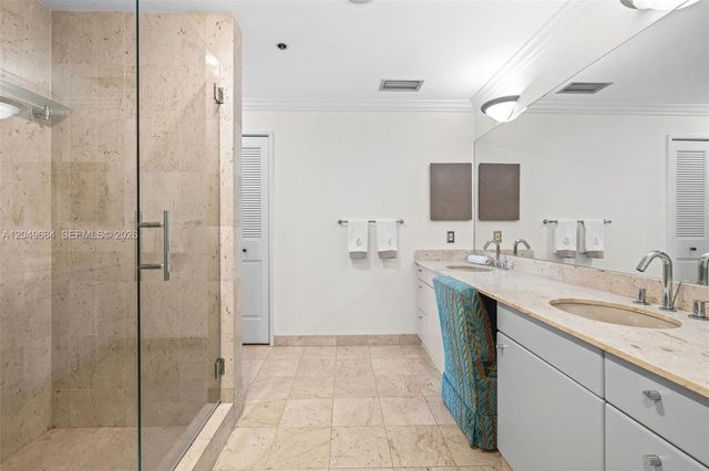 2432 Fisher Island Dr 5302, Miami Beach, FL 33109