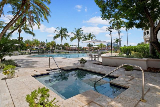 2432 Fisher Island Dr 5302, Miami Beach, FL 33109