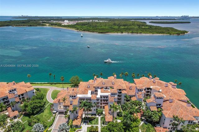 2432 Fisher Island Dr 5302, Miami Beach, FL 33109