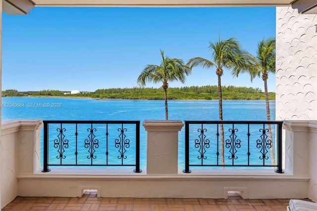 2432 Fisher Island Dr 5302, Miami Beach, FL 33109