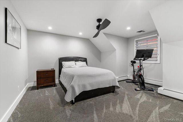 320 Clearview Lane, Massapequa, NY 11758