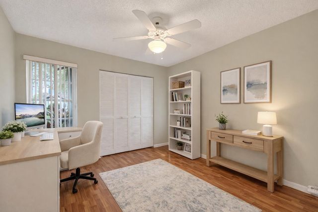 6135 Waldwick Circle, Delray Beach, FL 33484