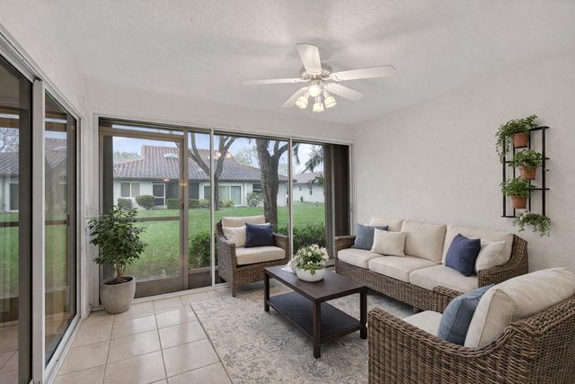 6135 Waldwick Circle, Delray Beach, FL 33484