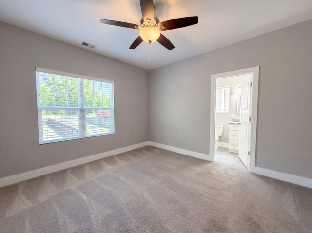 227A Hillcrest Dr, Madison, TN 37115