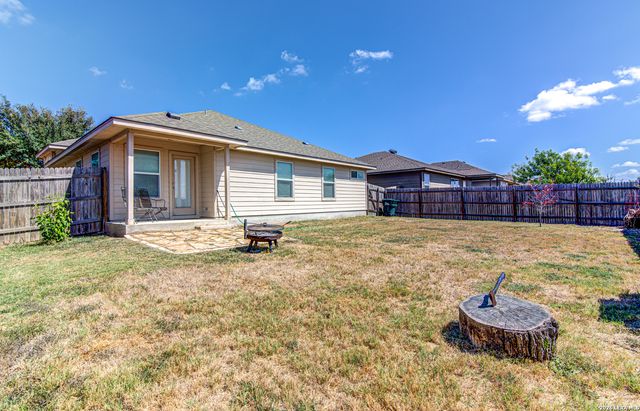 305 TERON DR, San Marcos, TX 78666