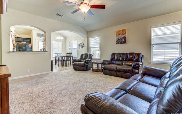 305 TERON DR, San Marcos, TX 78666