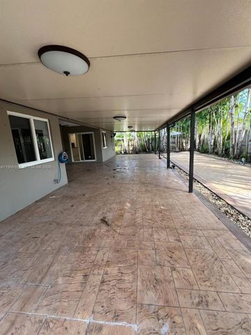 11320 SW 245th St, Homestead, FL 33032