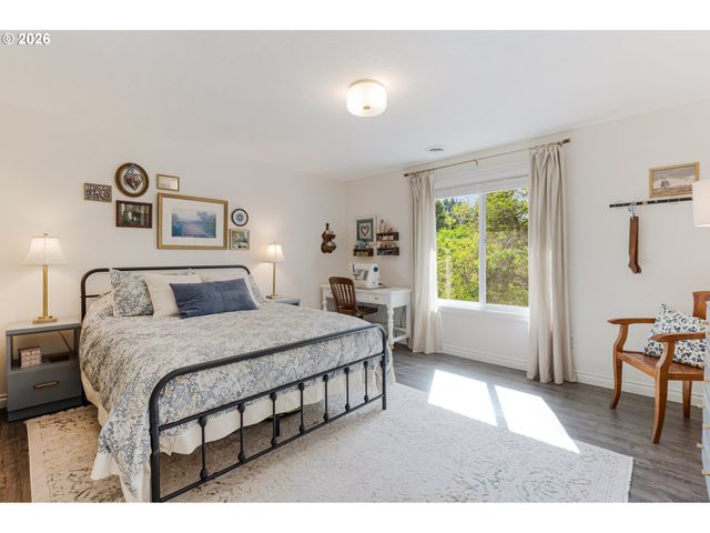 7680 Sw 182ND Pl, Beaverton, OR 97007