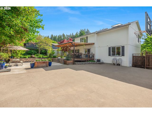 7680 Sw 182ND Pl, Beaverton, OR 97007