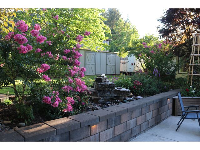 7680 Sw 182ND Pl, Beaverton, OR 97007