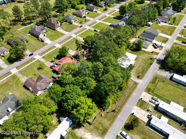 1616 Wynedote Drive, Gautier, MS 39553