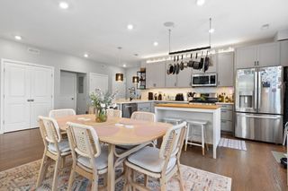 10 Ruthven Park U2, Boston, MA 02121