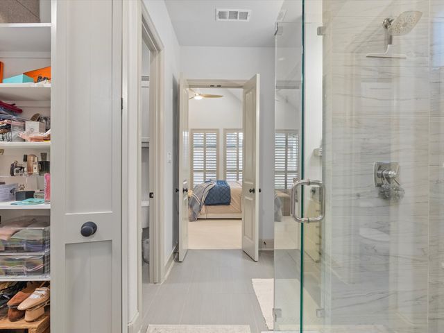 828 Royal Minister Boulevard, Lewisville, TX 75056