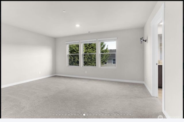 18823 111th Ave E, Puyallup, WA 98374