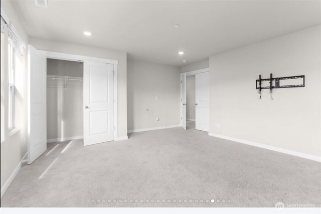 18823 111th Ave E, Puyallup, WA 98374