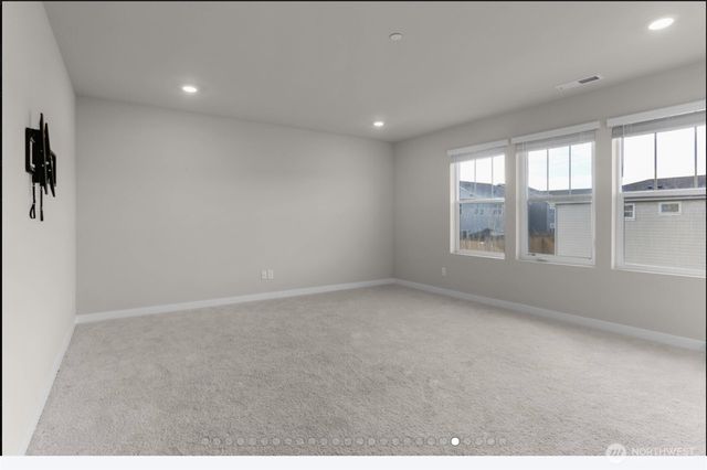 18823 111th Ave E, Puyallup, WA 98374