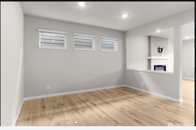 18823 111th Ave E, Puyallup, WA 98374