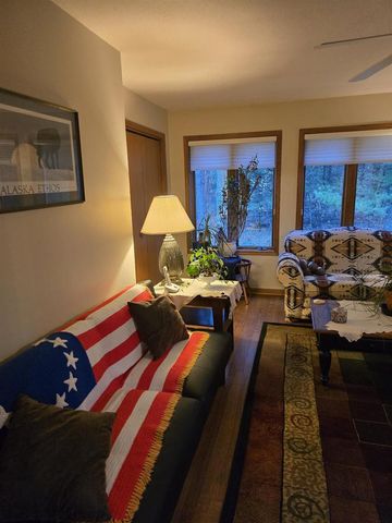 1129 Gale Avenue, Wisconsin Dells, WI 53965