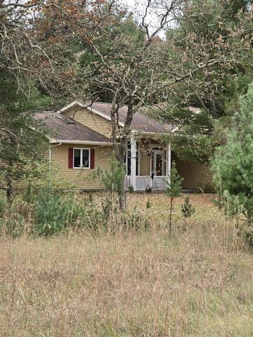 1129 Gale Avenue, Wisconsin Dells, WI 53965