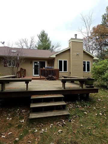 1129 Gale Avenue, Wisconsin Dells, WI 53965