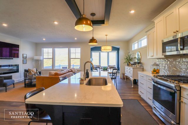 8339 Autumn Acres Drive Ne, Plainfield Twp, MI 49341