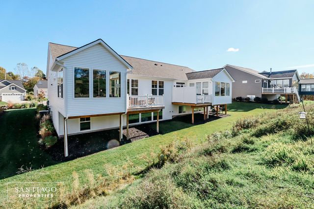8339 Autumn Acres Drive Ne, Plainfield Twp, MI 49341