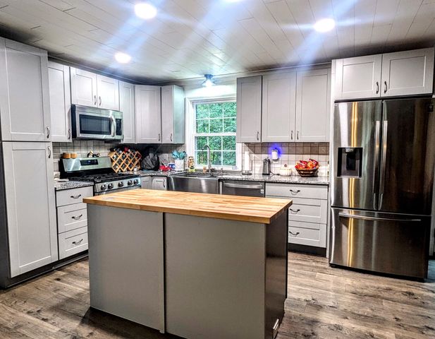 722 Hickory St, Centerville, TN 37033