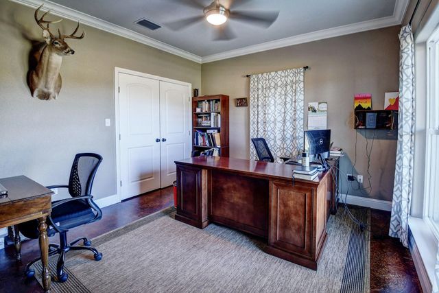 321 County Road 351a, Shiner, TX 77984