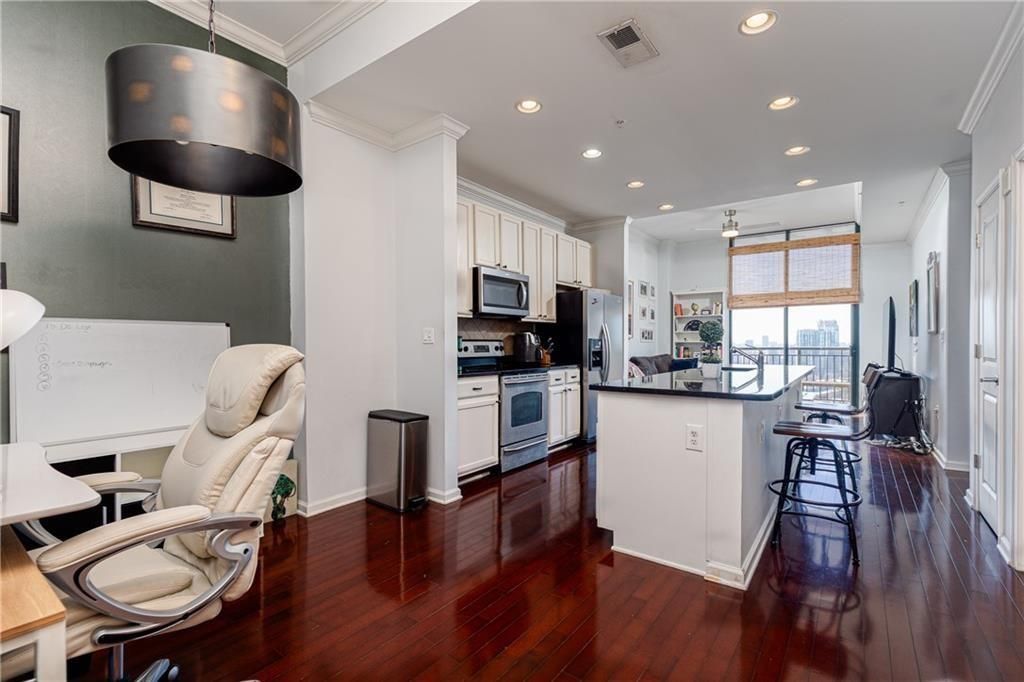 3040 Peachtree NW Road 1509, Atlanta, GA 30305
