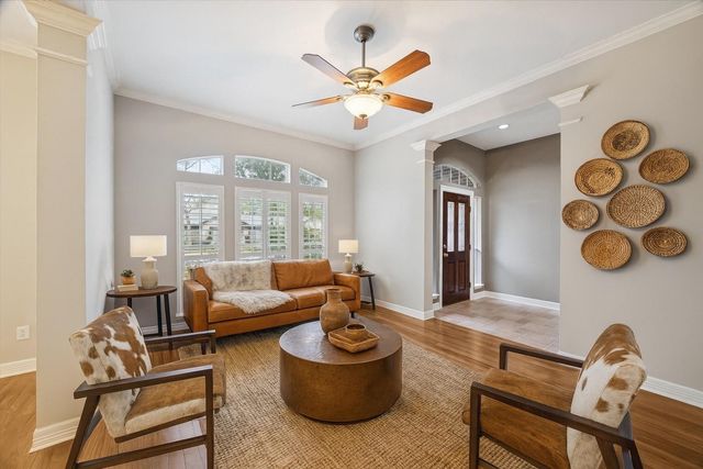 304 Scenic View Drive, Friendswood, TX 77546